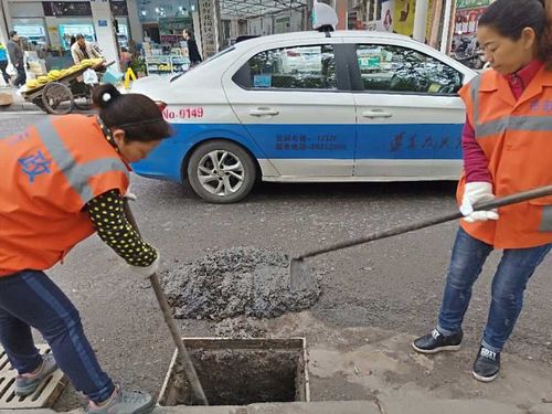 峨蔓镇沉沙井清掏-污水井清理