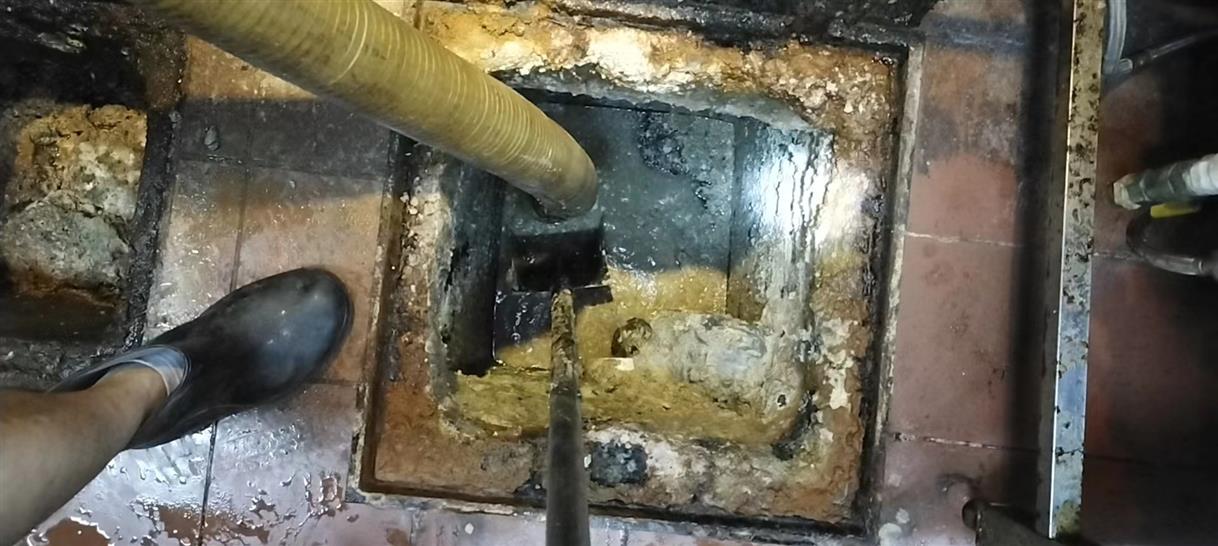 峨蔓镇化油池清理-污水池清掏